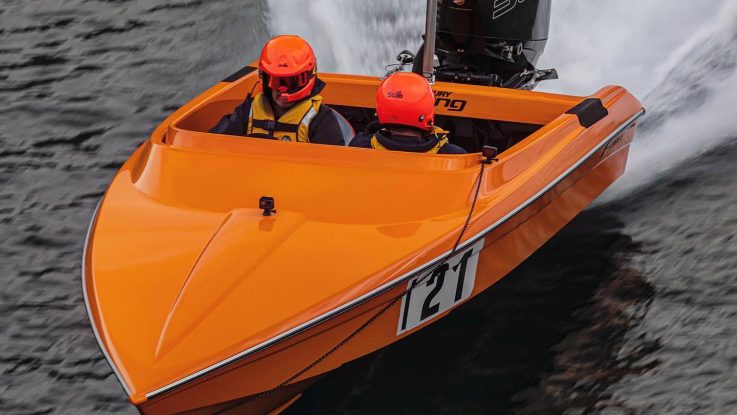 Check out these shots of one of our Force F19X’s with Mercury’s 300R outboard, racing last weekend on Lake Dunstan - Cromwell NZ!