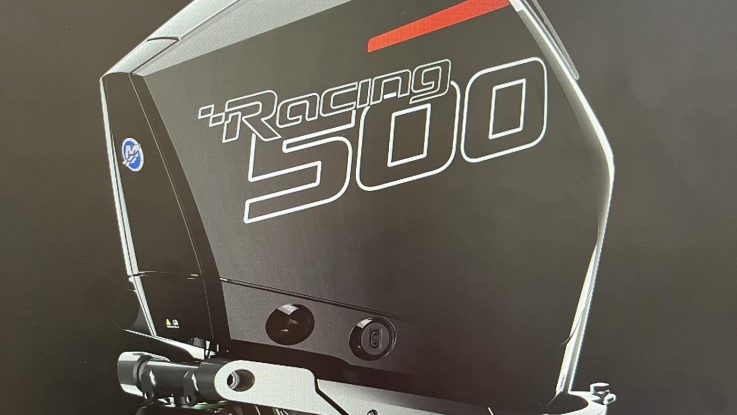 NEW Mercury Racing V8 500R Outboard