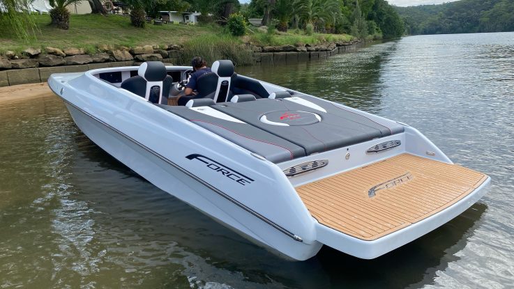 FORCE BOATS NEWEST MODEL - F25XS